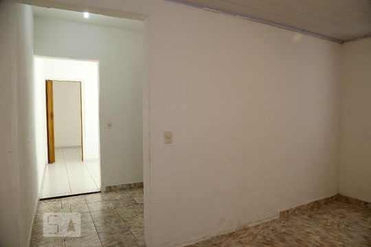 Sala de casa para alugar com 1 quarto, 48m² em Parque Pinheiros, Taboão da Serra