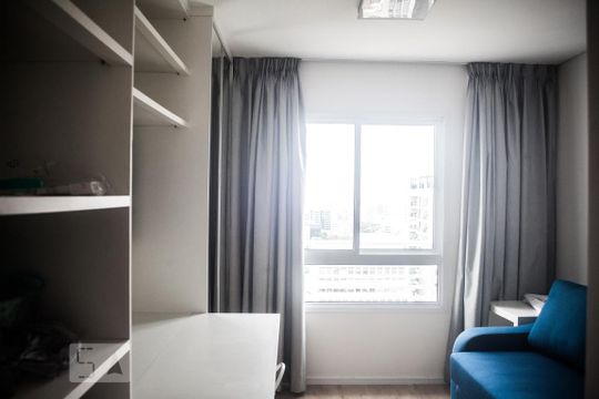 Sala/Quarto de kitnet/studio para alugar com 1 quarto, 16m² em Bela Vista, São Paulo