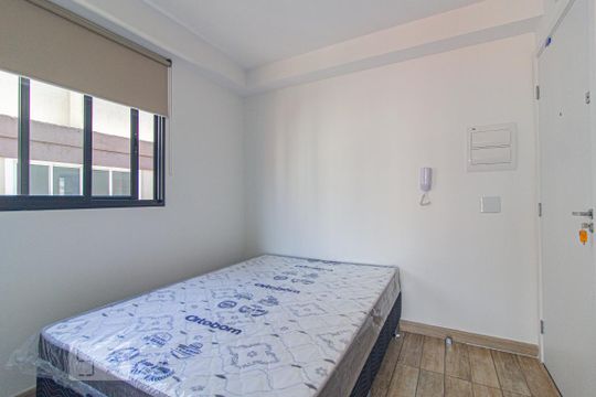 Studio de kitnet/studio para alugar com 1 quarto, 21m² em Novo Mundo, Curitiba