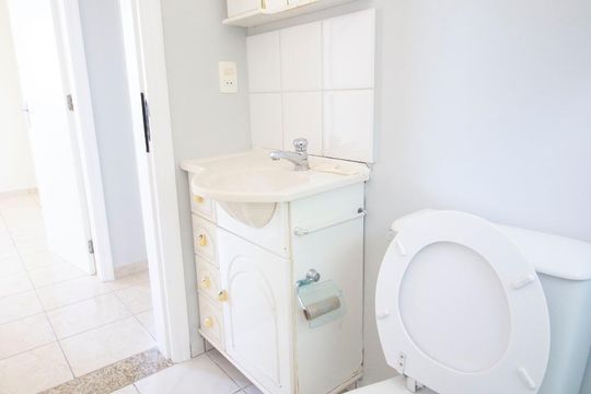 Banheiro de apartamento para alugar com 3 quartos, 70m² em Jardim Shangai, Jundiaí