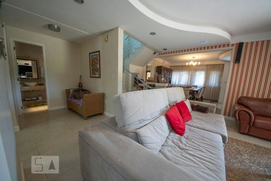 Sala de Estar de casa à venda com 3 quartos, 680m² em Cristo Rei, São Leopoldo
