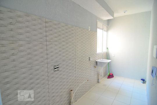 Cozinha de apartamento à venda com 2 quartos, 43m² em Estância Velha, Canoas