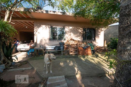 Fachada de casa para alugar com 5 quartos, 350m² em Primavera, Novo Hamburgo