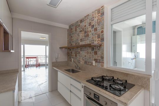 Cozinha de apartamento à venda com 2 quartos, 86m² em Jardim Aeroporto, São Paulo