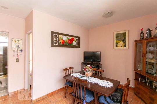 Sala de apartamento à venda com 2 quartos, 58m² em Vila Cloris, Belo Horizonte