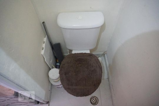 Lavabo de casa de condomínio à venda com 2 quartos, 65m² em Vila Franci, São Paulo