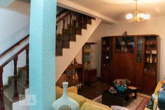 Casa 1 - Sala de casa à venda com 8 quartos, 250m² em Jardim das Camelias, São Paulo