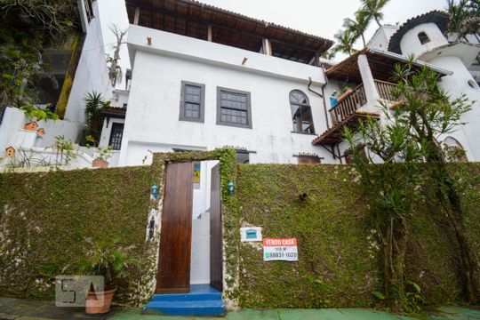 Fachada de casa à venda com 6 quartos, 500m² em São Conrado, Rio de Janeiro