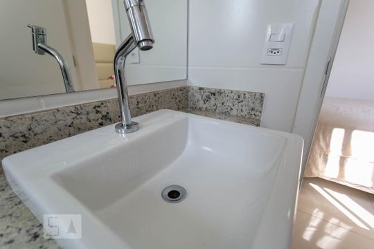 Banheiro da Suíte de apartamento à venda com 2 quartos, 55m² em Planalto, Belo Horizonte