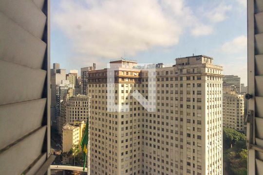Vista do Quarto 2 de apartamento para alugar com 2 quartos, 70m² em Sé, São Paulo