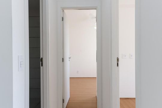 Corredor Quartos de apartamento para alugar com 2 quartos, 42m² em Vila Guilherme, São Paulo