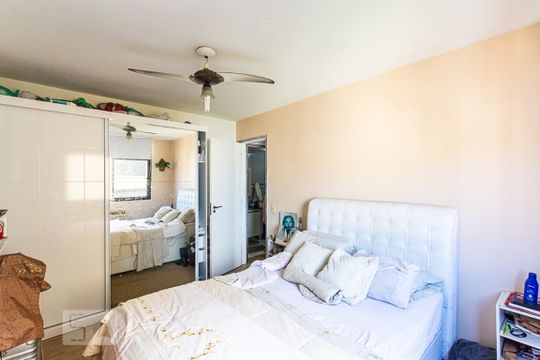 Quarto 2 de apartamento à venda com 2 quartos, 60m² em Icaraí, Niterói