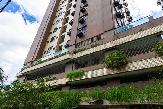 Fachada do prédio de apartamento à venda com 2 quartos, 60m² em Icaraí, Niterói