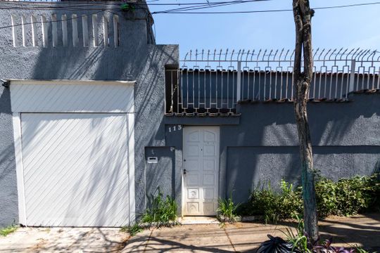 Fachada de casa para alugar com 3 quartos, 250m² em Super Quadra Morumbi, São Paulo