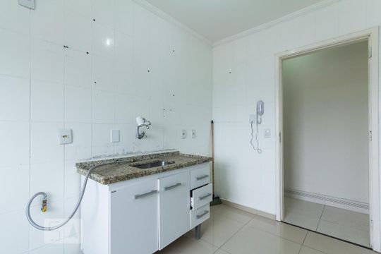 Cozinha de apartamento para alugar com 2 quartos, 54m² em Vila São Francisco, Mauá