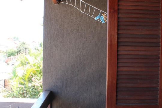 Sacada de casa à venda com 2 quartos, 92m² em Rio Branco, Canoas