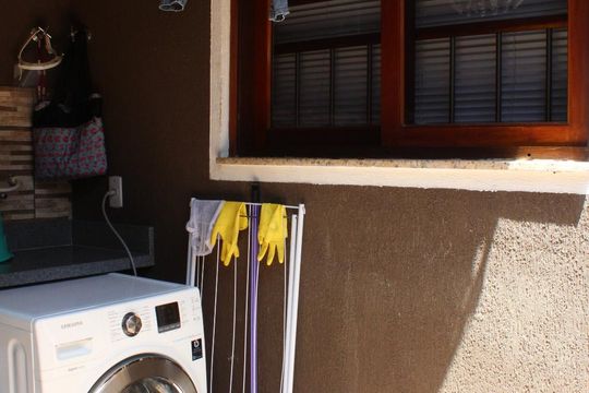 Quintal de casa à venda com 2 quartos, 92m² em Rio Branco, Canoas