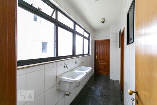 Área de Serviço de apartamento para alugar com 4 quartos, 160m² em Liberdade, Belo Horizonte