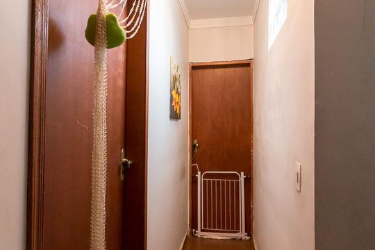 Corredor - quartos de casa à venda com 4 quartos, 130m² em Jardim Rosa de França, Guarulhos