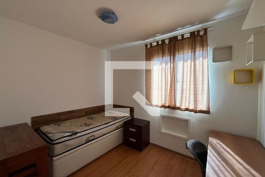 Quarto 1 de apartamento para alugar com 2 quartos, 50m² em Jacarepaguá, Rio de Janeiro