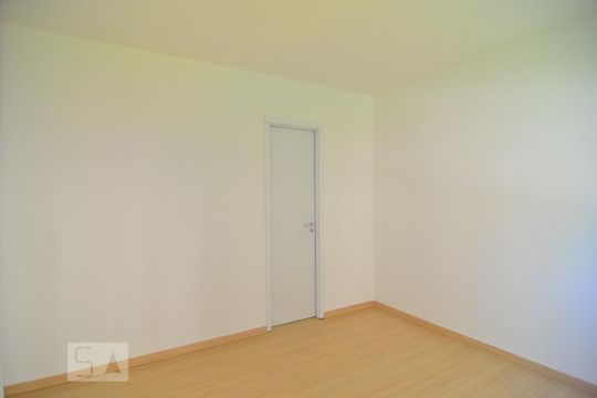 Suíte de apartamento à venda com 2 quartos, 60m² em Igara, Canoas