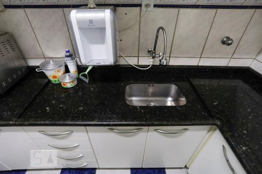 Pia de apartamento à venda com 2 quartos, 90m² em Higienópolis, São Paulo