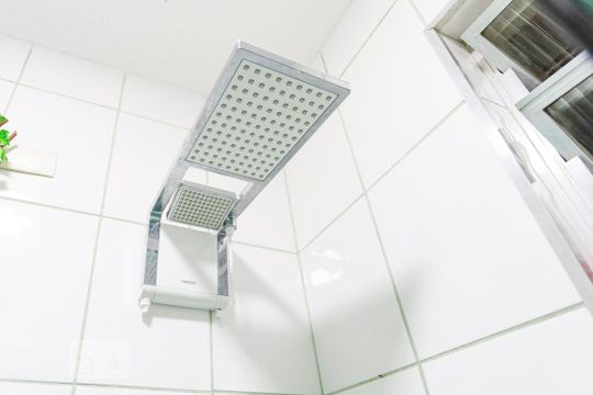 Chuveiro de apartamento à venda com 2 quartos, 90m² em Higienópolis, São Paulo