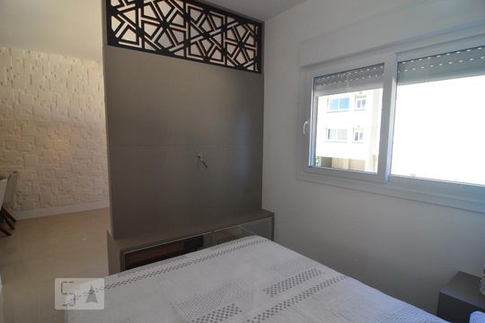 Dormitório de kitnet/studio à venda com 1 quarto, 38m² em Marechal Rondon, Canoas