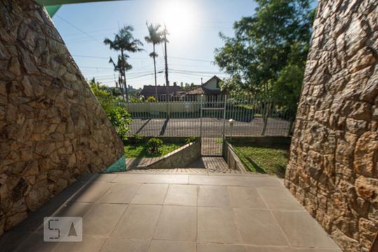 Vista do Hall de casa para alugar com 4 quartos, 400m² em Canudos, Novo Hamburgo