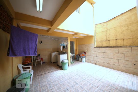 Área de Serviço de casa à venda com 3 quartos, 200m² em Jardim Promissão, São Paulo
