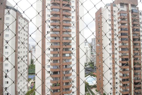 Vista da varanda de apartamento à venda com 2 quartos, 90m² em Vila Suzana, São Paulo