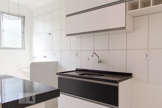 Cozinha de apartamento para alugar com 2 quartos, 45m² em City Ribeirão, Ribeirão Preto