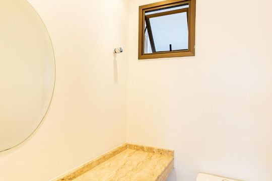 Lavabo de apartamento à venda com 3 quartos, 280m² em Mirandópolis, São Paulo