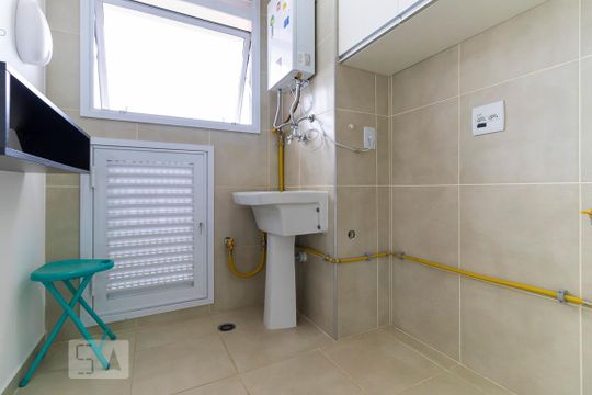 Área de serviço de apartamento à venda com 3 quartos, 70m² em Ponte Preta, Campinas