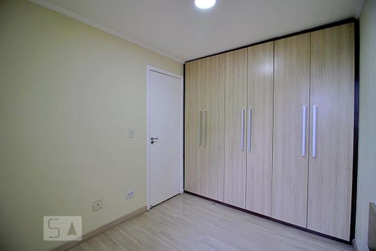 Quarto 1 de apartamento para alugar com 3 quartos, 69m² em Parque São Vicente, Mauá
