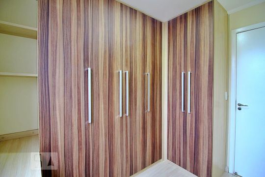 Quarto 2 de apartamento para alugar com 3 quartos, 69m² em Parque São Vicente, Mauá