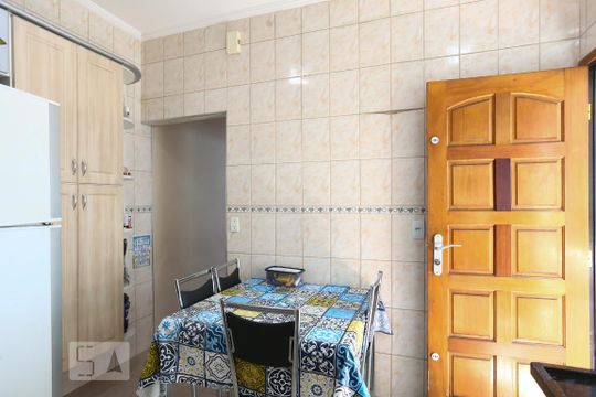 Cozinha de casa à venda com 2 quartos, 100m² em Limoeiro, São Paulo