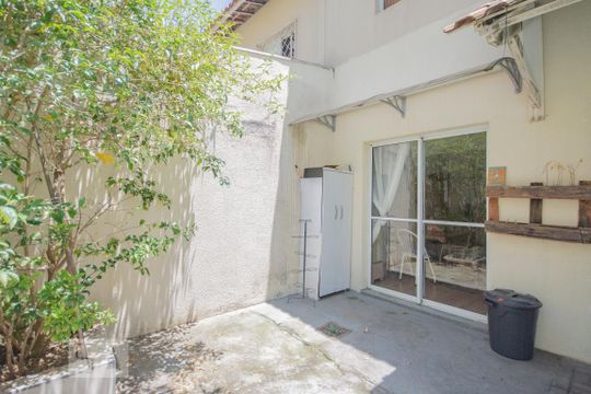 Quintal de casa de condomínio à venda com 3 quartos, 112m² em Vila Paulistana, São Paulo