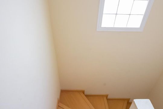 Escadas de casa de condomínio à venda com 3 quartos, 250m² em Jardim Olympia, São Paulo