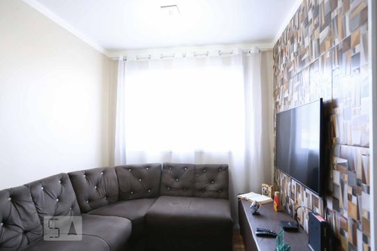 Sala de apartamento à venda com 2 quartos, 41m² em Itaquera, São Paulo