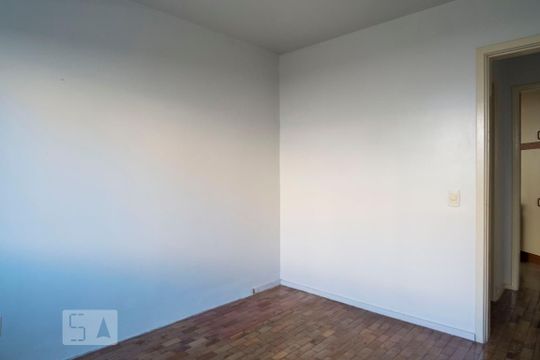 Quarto de apartamento para alugar com 1 quarto, 52m² em Rio Branco, Porto Alegre