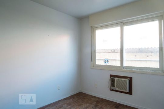 Quarto de apartamento para alugar com 1 quarto, 52m² em Rio Branco, Porto Alegre