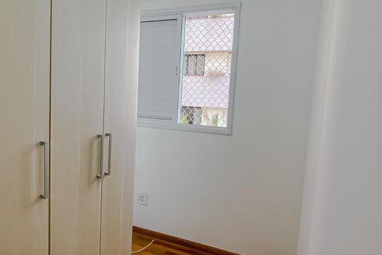 Quarto de apartamento para alugar com 3 quartos, 81m² em Vila Carrão, São Paulo