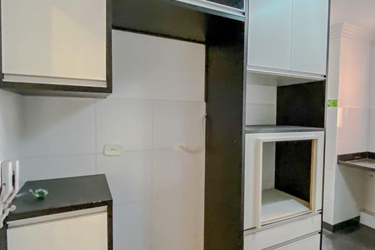 Cozinha de apartamento para alugar com 3 quartos, 81m² em Vila Carrão, São Paulo
