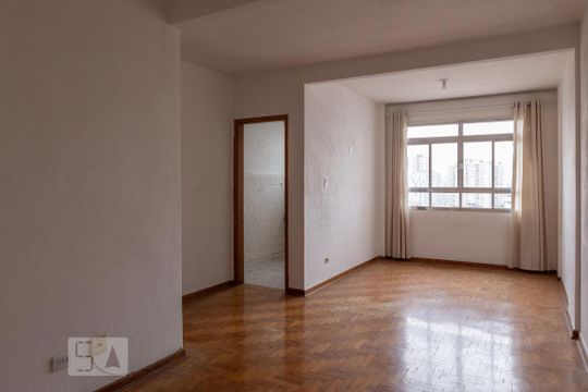 Sala/Quarto de kitnet/studio à venda com 1 quarto, 37m² em Santa Cecilia, São Paulo