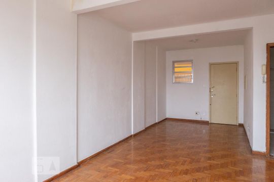 Sala/Quarto de kitnet/studio à venda com 1 quarto, 37m² em Santa Cecilia, São Paulo
