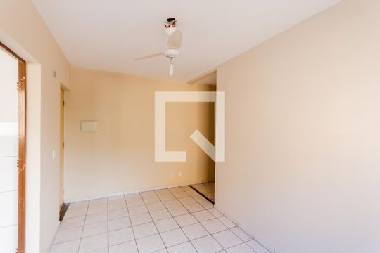Sala de apartamento à venda com 2 quartos, 49m² em Parque Erasmo Assunção, Santo André