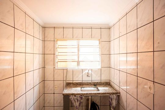 Cozinha de casa para alugar com 2 quartos, 94m² em Piraporinha, Diadema