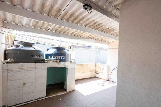 Área de Serviço de casa para alugar com 2 quartos, 94m² em Piraporinha, Diadema
