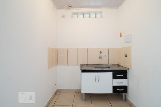 Cozinha de casa para alugar com 1 quarto, 30m² em Pompeia, São Paulo